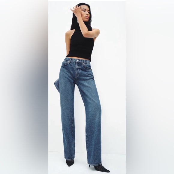 Reformation Denim - Val 90s Mid Rise Straight Jeans - Size 25